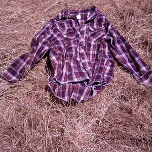 Last Price! Wrangler Shirt Size Large - Aubergine, tan, and white - lightly used